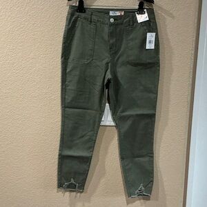 Royalty For Me Olive Ankle Pants